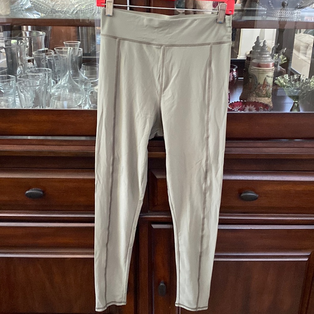 High waisted H&M army green leggings